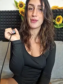 Stefania PT online show from 10/17/25, 07:33