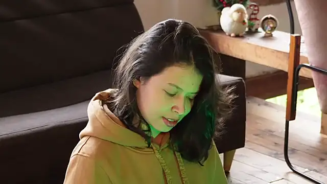 Kozzy  online show from 12/28/24, 08:36