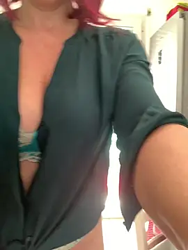 la petite prunette69 online show from 03/10/25, 12:59