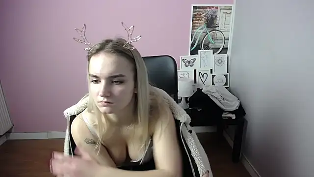 viktoria lovely online show from 12/11/24, 02:11