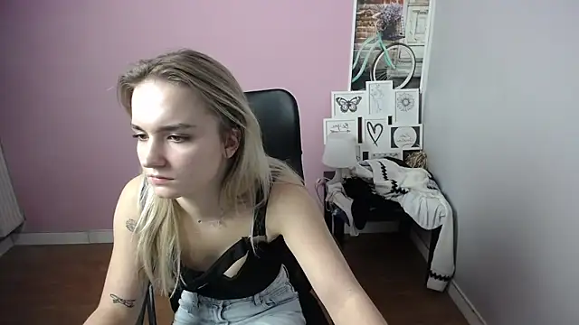 viktoria lovely online show from 12/16/24, 02:16