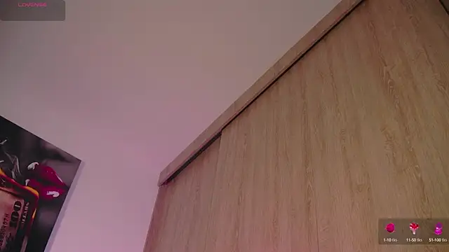 aidaadams online show from 10/15/25, 11:21