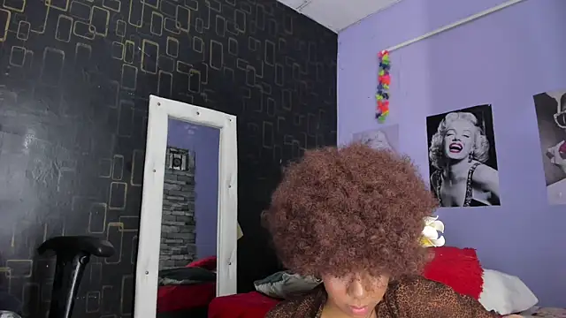 Alika01 online show from 02/07/25, 11:24