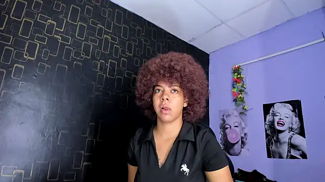 Alika01 online show from 02/14/25, 02:33