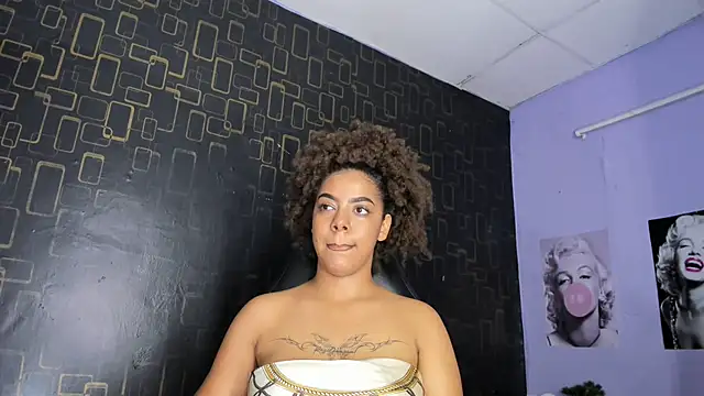 Alika01 online show from 02/21/25, 08:16