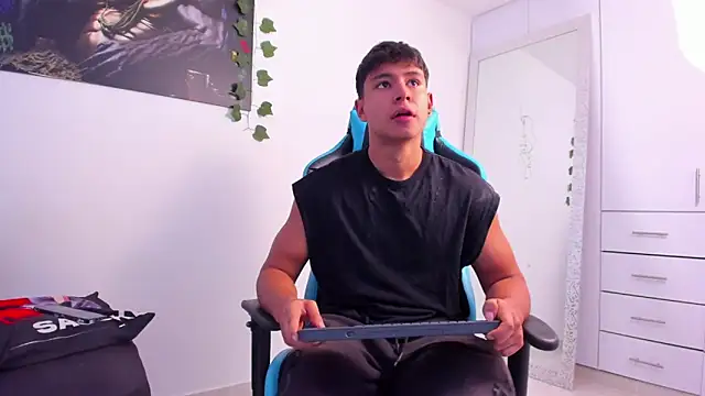 Bray Kevin online show from 12/15/24, 03:31