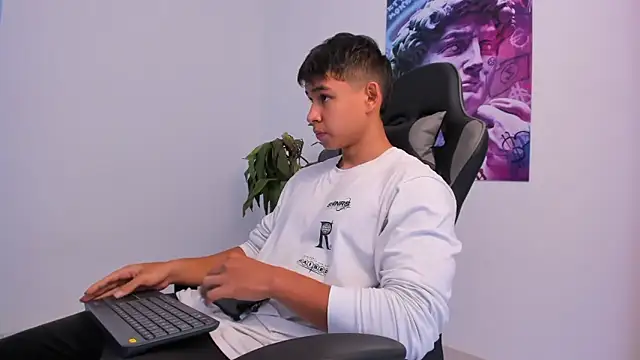 Bray Kevin online show from 02/04/25, 02:53