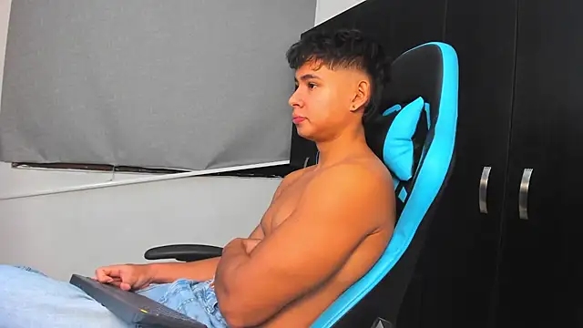 Bray Kevin online show from 10/22/25, 12:44