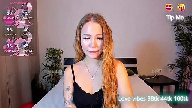 Tracy-Taylor online show from 02/28/25, 12:43