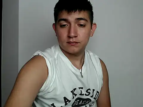 Andres02Smile online show from 05/10/26, 04:34