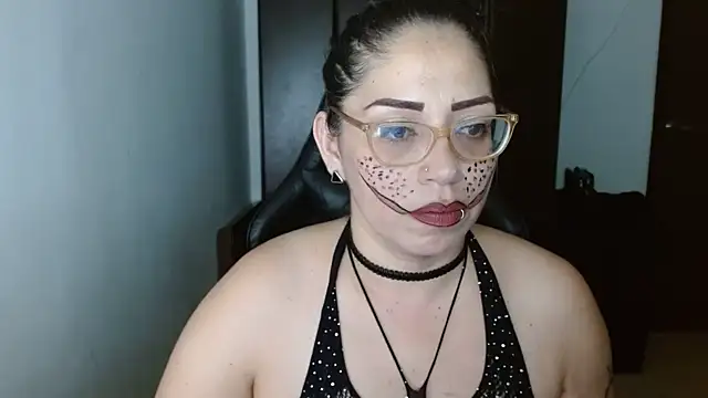 natashasmithe online show from 02/06/25, 03:59