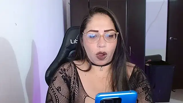 natashasmithe online show from 09/24/25, 12:47