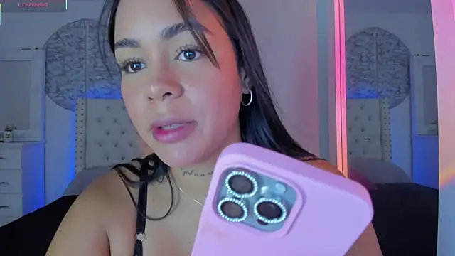 IsabelaVanegas  online show from 09/29/25, 04:01