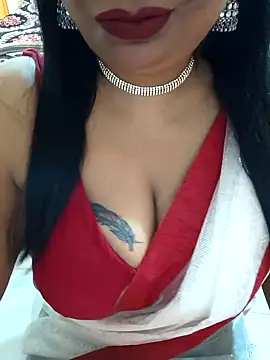 Snapshot of YR-SHIVANI chatting on 01/26/25, 07:10 YR-SHIVANI online show from 01/26/25, 07:10