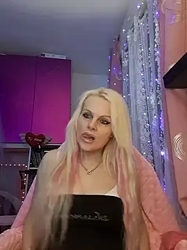 Snapshot of Angeldevilus chatting on 12/13/24, 05:00 Angeldevilus online show from 12/13/24, 05:00