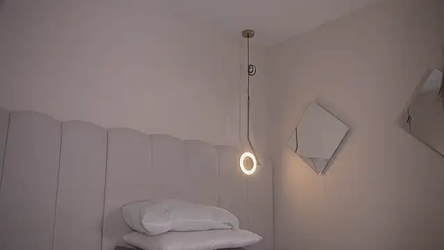 Snapshot of Abby-me chatting on 10/27/25, 01:15 Abby-me online show from 10/27/25, 01:15