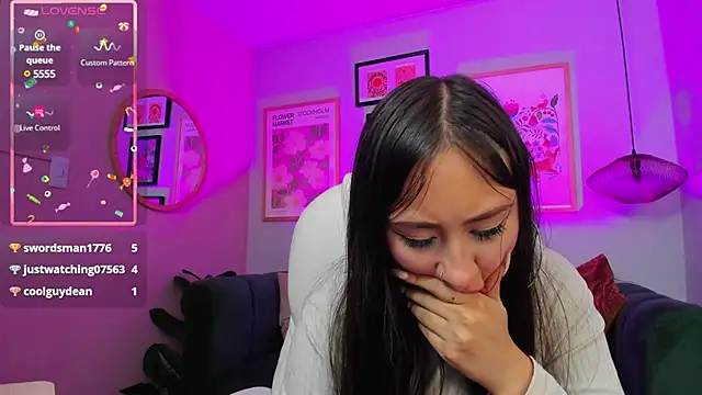  cloe martinez online show from 12/10/24, 03:52