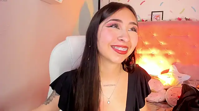  cloe martinez online show from 01/24/25, 09:47