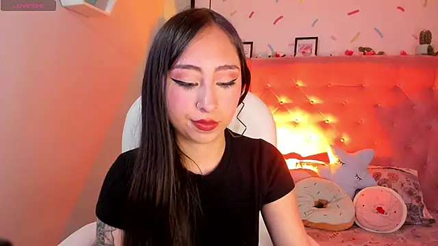  cloe martinez online show from 01/31/25, 10:10