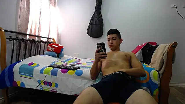 Iam yourbabyprincess XD online show from 01/07/25, 03:12