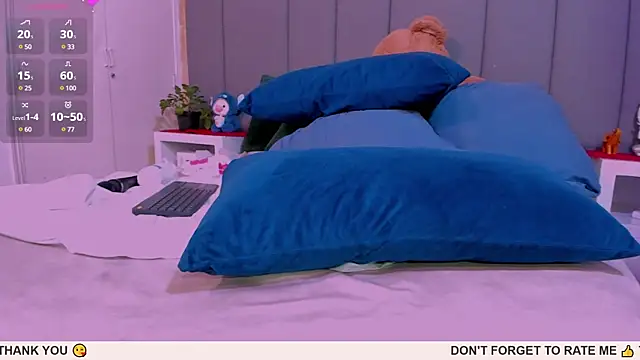 JulianaMiller online show from 01/14/25, 04:36