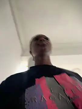 Snapshot of t-Booty_risky_ chatting on 12/10/24, 12:49 t-Booty risky online show from 12/10/24, 12:49