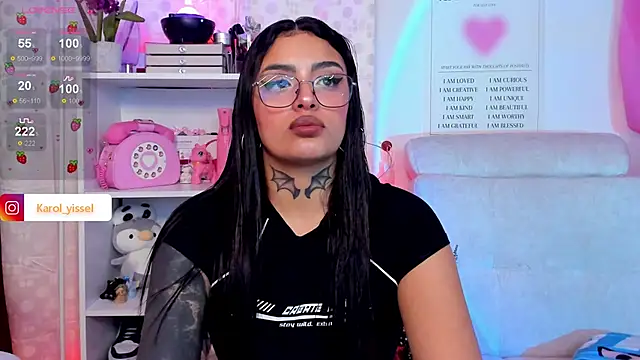 Hinataw33d01 online show from 02/26/25, 01:00