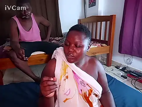 Snapshot of Horny_wifey254 chatting on 03/08/25, 01:28 Horny wifey254 online show from 03/08/25, 01:28