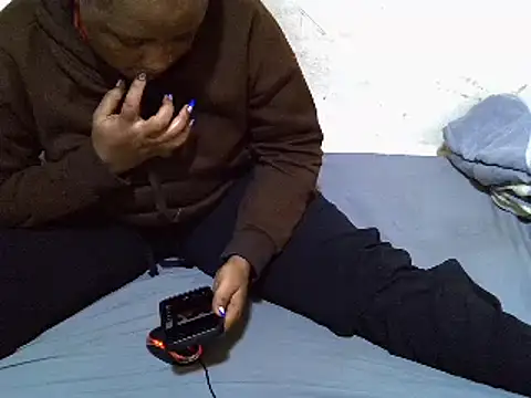 Crystal  Gee online show from 03/01/25, 10:21