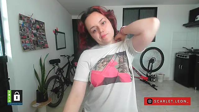 Scarletleon77 online show from 09/29/25, 04:34