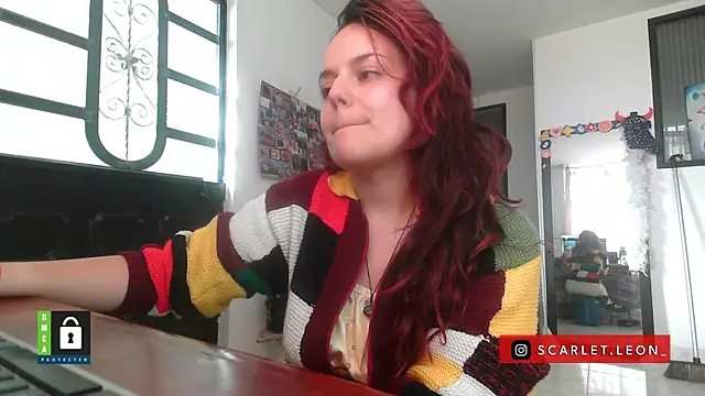 Scarletleon77 online show from 11/04/25, 09:25