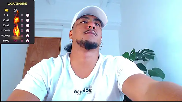 yosoy enzo2020 online show from 01/20/25, 06:21