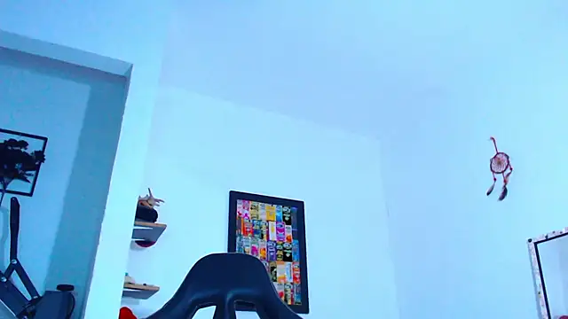 yosoy enzo2020 online show from 11/24/25, 03:50