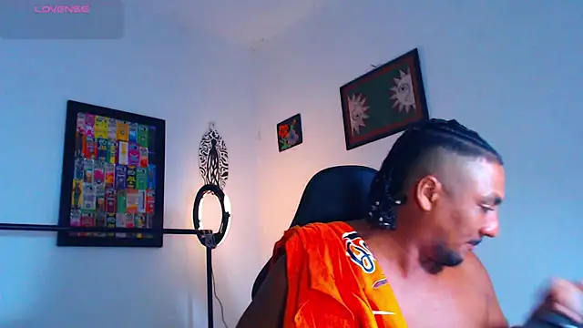 yosoy enzo2020 online show from 05/12/26, 03:14