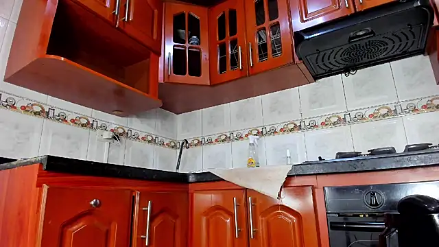 MelissaaCortes online show from 02/13/25, 11:17