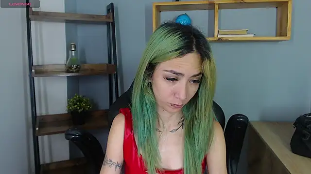 Erika Stevens online show from 11/02/25, 03:58