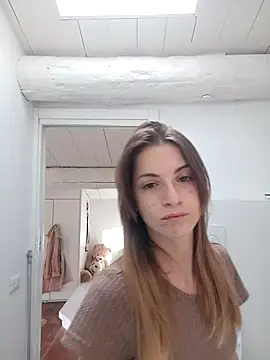 Snapshot of Cristina02 chatting on 04/16/26, 10:16 Cristina02 online show from 04/16/26, 10:16