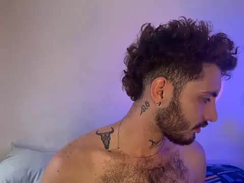 axel giracr online show from 12/09/24, 08:54