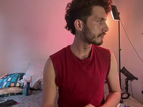 axel giracr online show from 12/20/24, 09:39