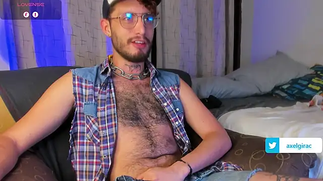 axel giracr online show from 03/22/25, 01:22