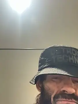 Sluckkkbigdk online show from 04/02/26, 10:24