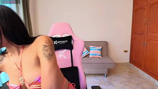 lili jade222 online show from 10/17/25, 01:57