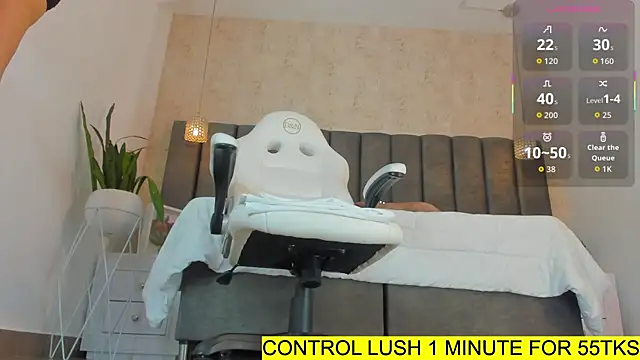 Liinda Saenz online show from 09/22/25, 11:45