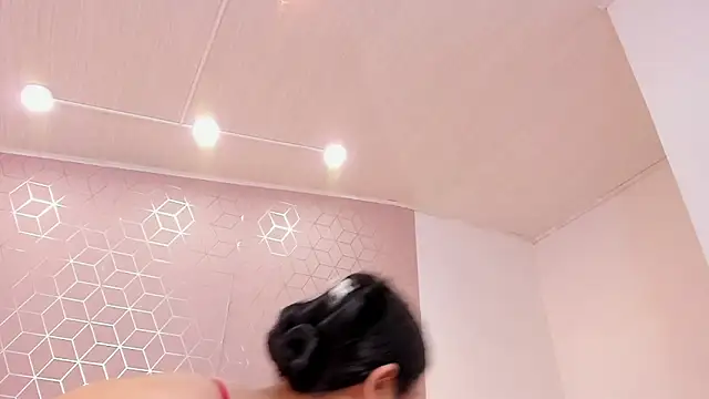 Snapshot of Emilyboobss chatting on 01/16/25, 09:48 Emilyboobss online show from 01/16/25, 09:48