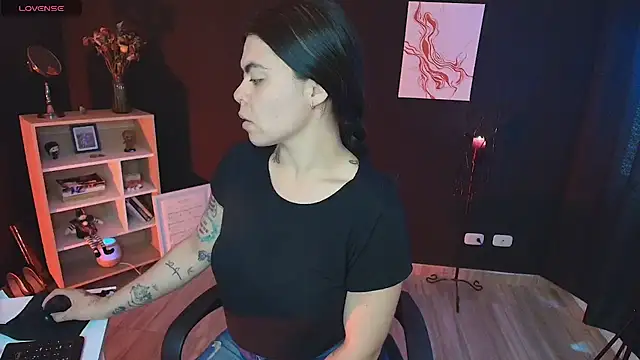 Snapshot of _WednesdayFriday_ chatting on 12/03/24, 07:00 WednesdayFriday online show from 12/03/24, 07:00