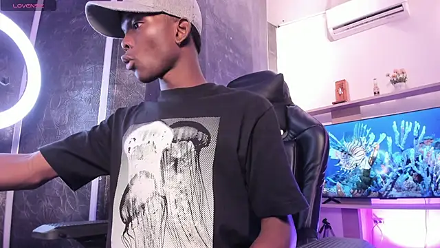 JacksonMuller  online show from 12/03/25, 01:53