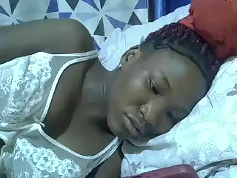 Snapshot of just_nala chatting on 03/05/25, 09:59 just nala online show from 03/05/25, 09:59