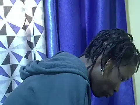 Snapshot of just_nala chatting on 03/20/25, 12:11 just nala online show from 03/20/25, 12:11