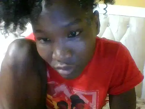 Snapshot of just_nala chatting on 11/08/25, 10:19 just nala online show from 11/08/25, 10:19