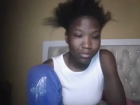 Snapshot of just_nala chatting on 12/15/25, 01:54 just nala online show from 12/15/25, 01:54